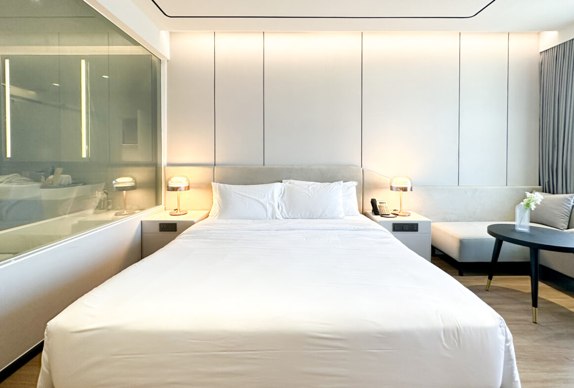 Arbour Hotel and Residence Pattaya เที่ยววิถีแม่