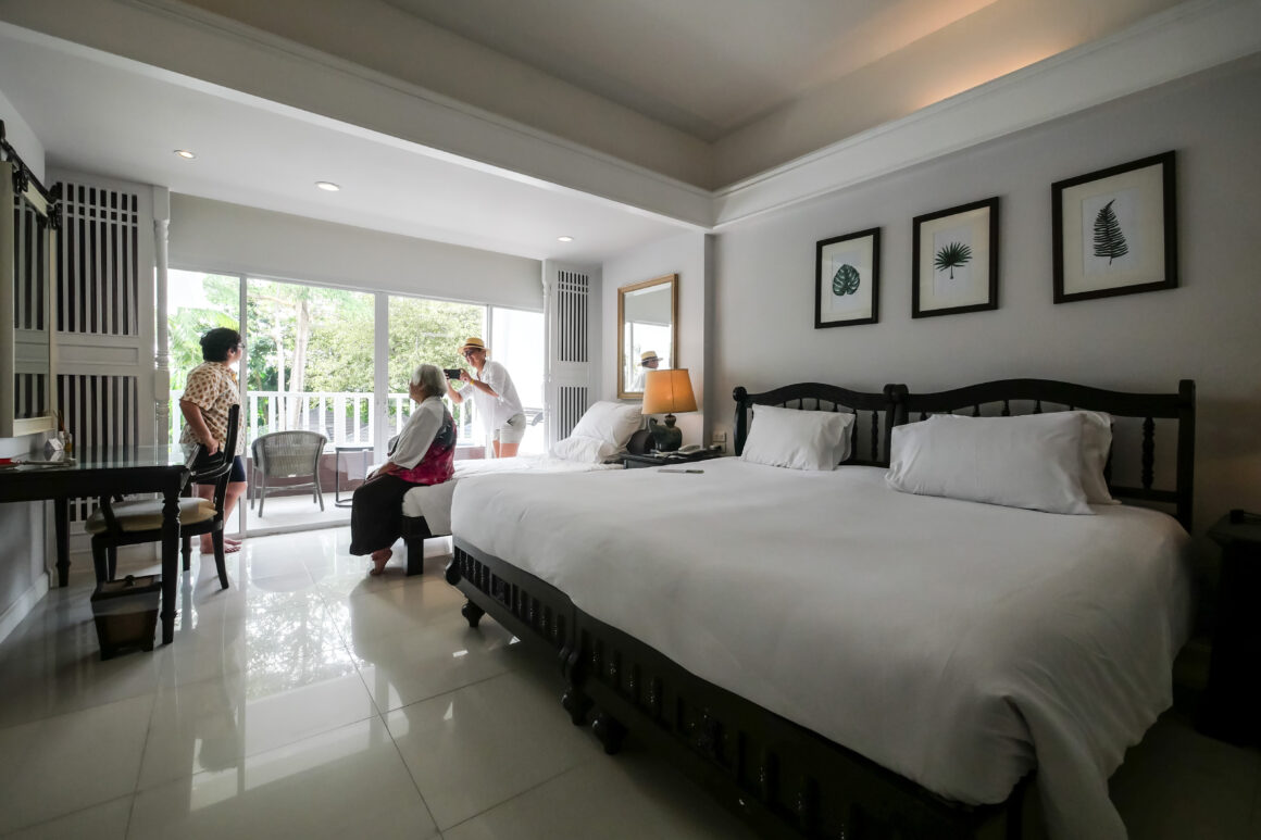Thavorn Palm Beach Resort ภูเก็ต: