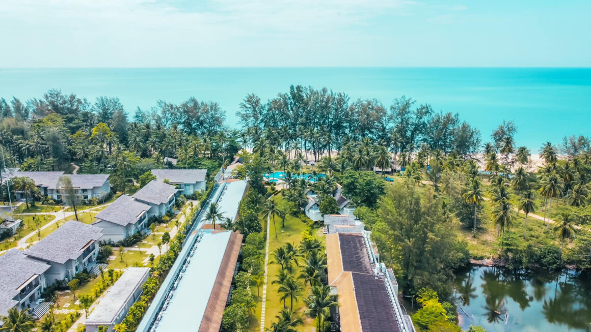 Outrigger Khao Lak Beach Resort
