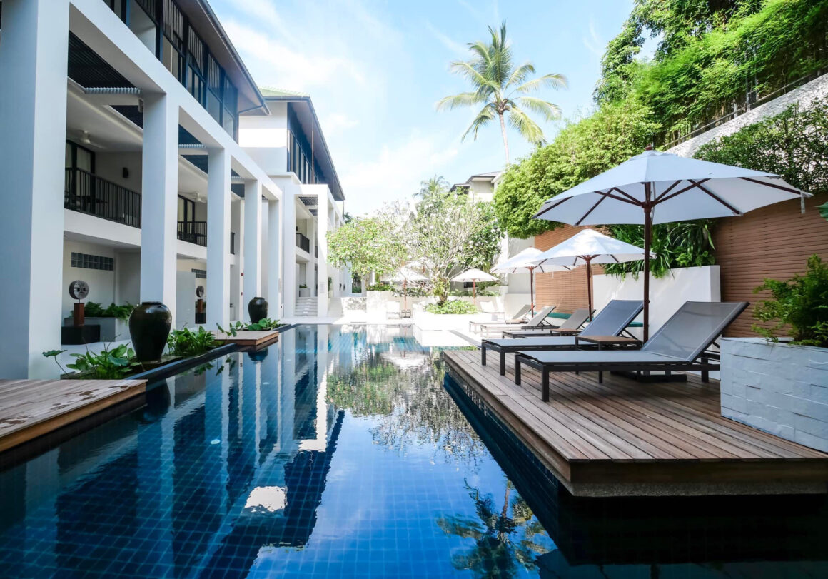 OUTRIGGER Surin Beach Resort
