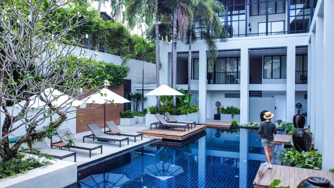 OUTRIGGER Surin Beach Resort